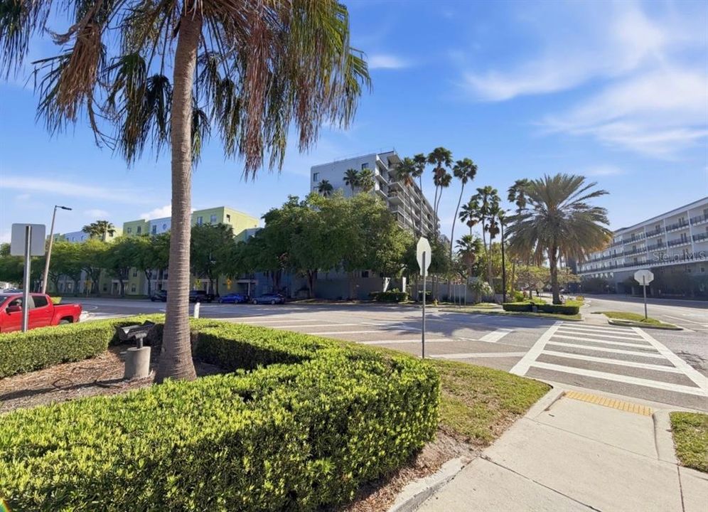 For Rent: $3,200 (2 beds, 2 baths, 1136 Square Feet)