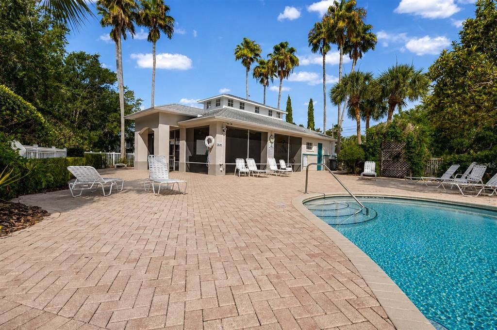 For Sale: $250,000 (3 beds, 2 baths, 1782 Square Feet)