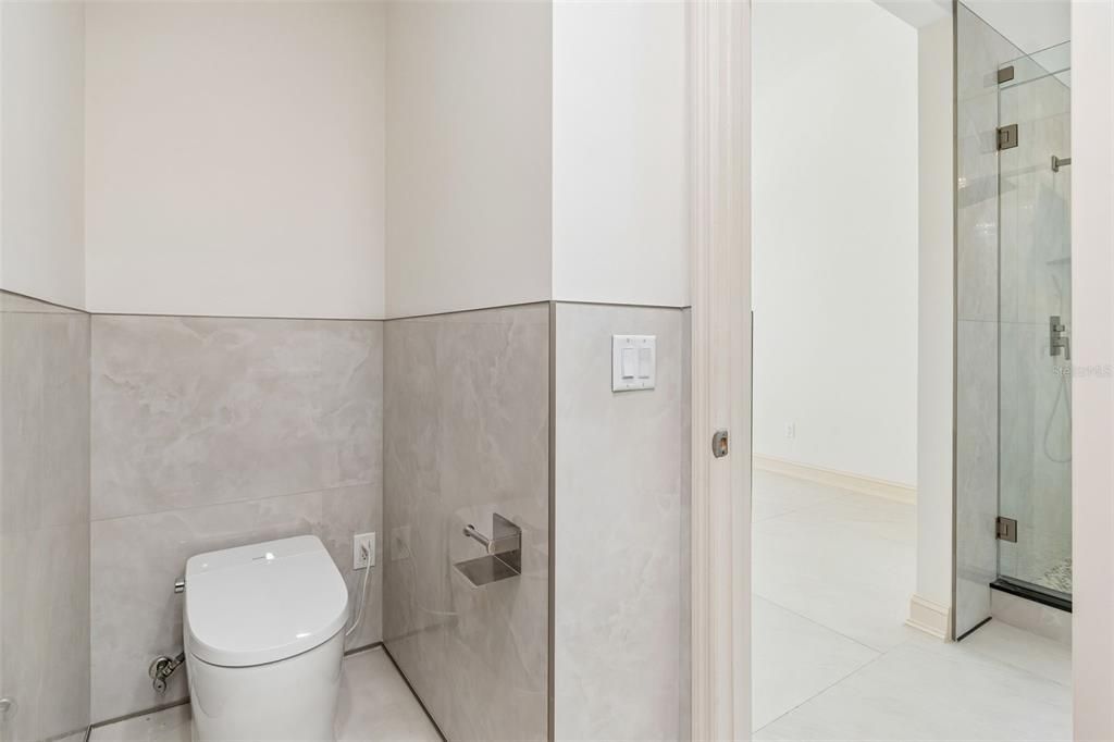 For Sale: $625,000 (3 beds, 2 baths, 2065 Square Feet)