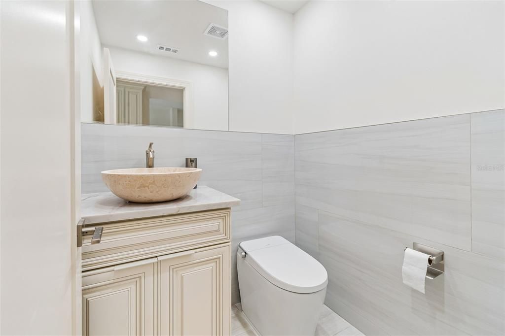 For Sale: $625,000 (3 beds, 2 baths, 2065 Square Feet)
