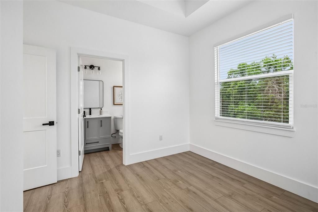 En Venta: $439,999 (3 camas, 3 baños, 1707 Pies cuadrados)