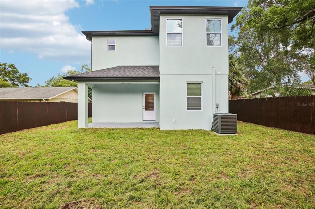 En Venta: $439,999 (3 camas, 3 baños, 1707 Pies cuadrados)