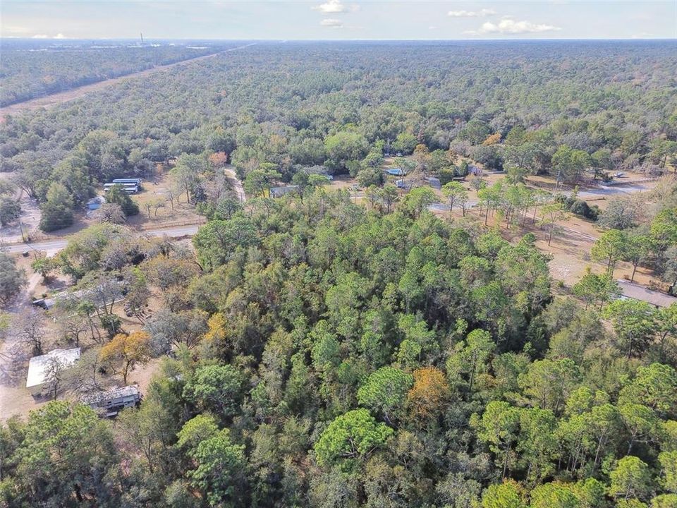 待售: $2,400,000 (80.00 acres)