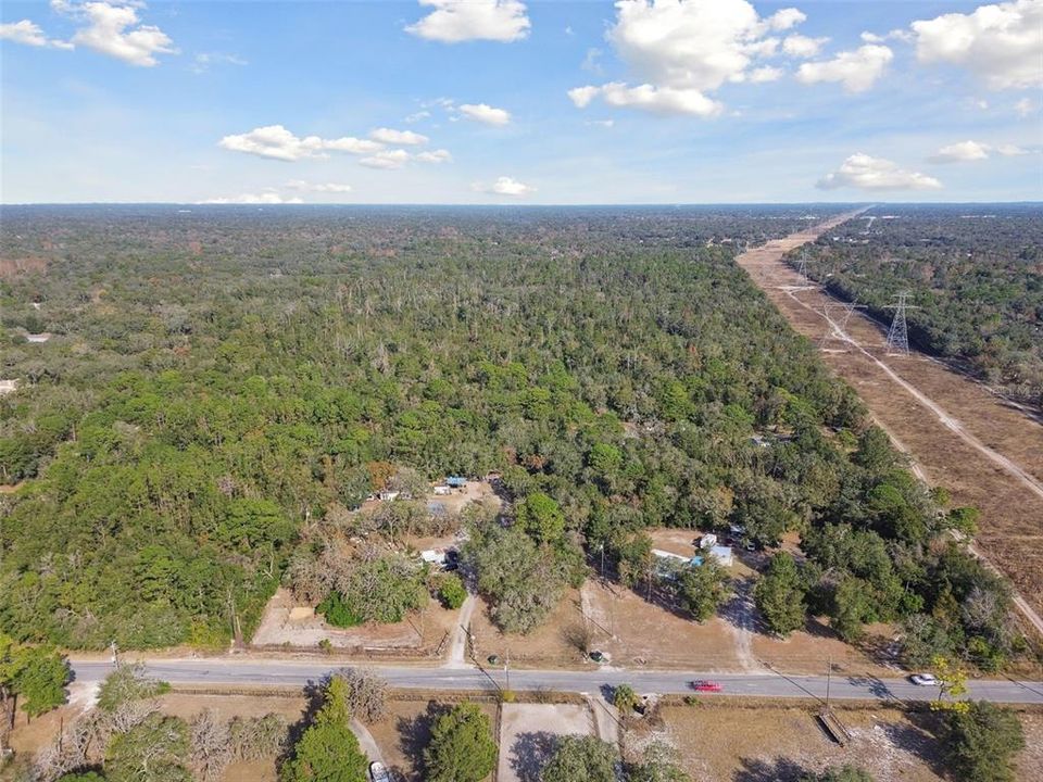 待售: $2,400,000 (80.00 acres)