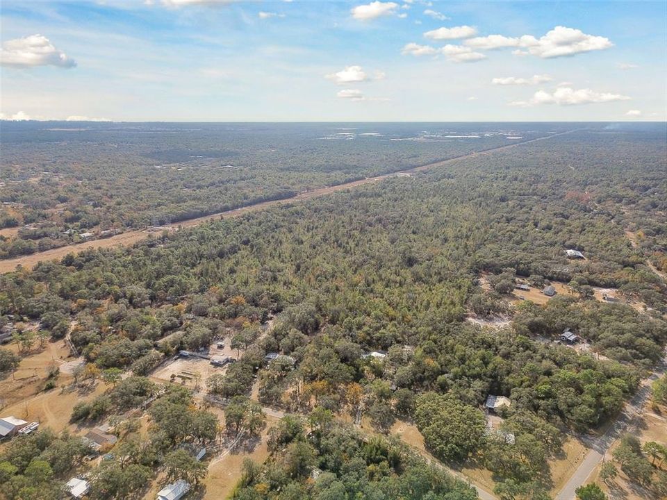 待售: $2,400,000 (80.00 acres)