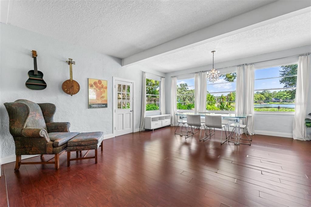En Venta: $579,000 (3 camas, 2 baños, 1905 Pies cuadrados)