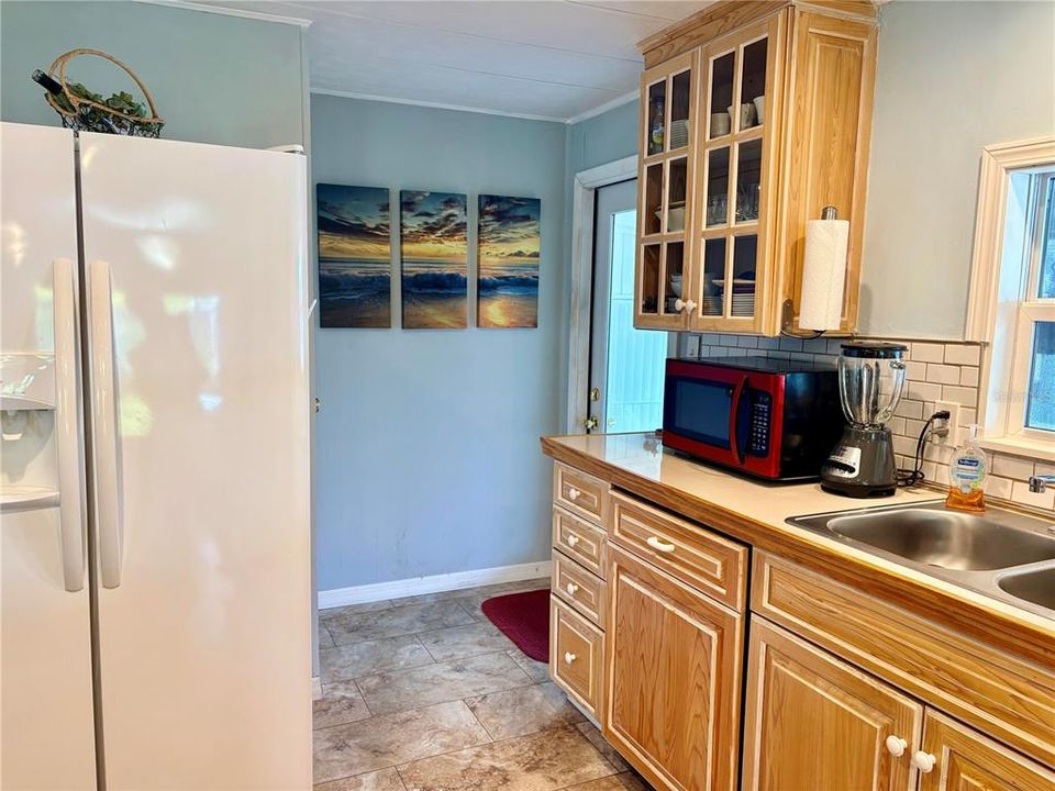 На продажу: $145,000 (2 спален, 2 ванн, 1152 Квадратных фут)