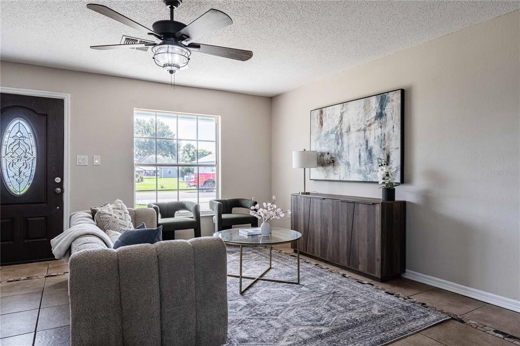 For Sale: $295,000 (4 beds, 2 baths, 1348 Square Feet)