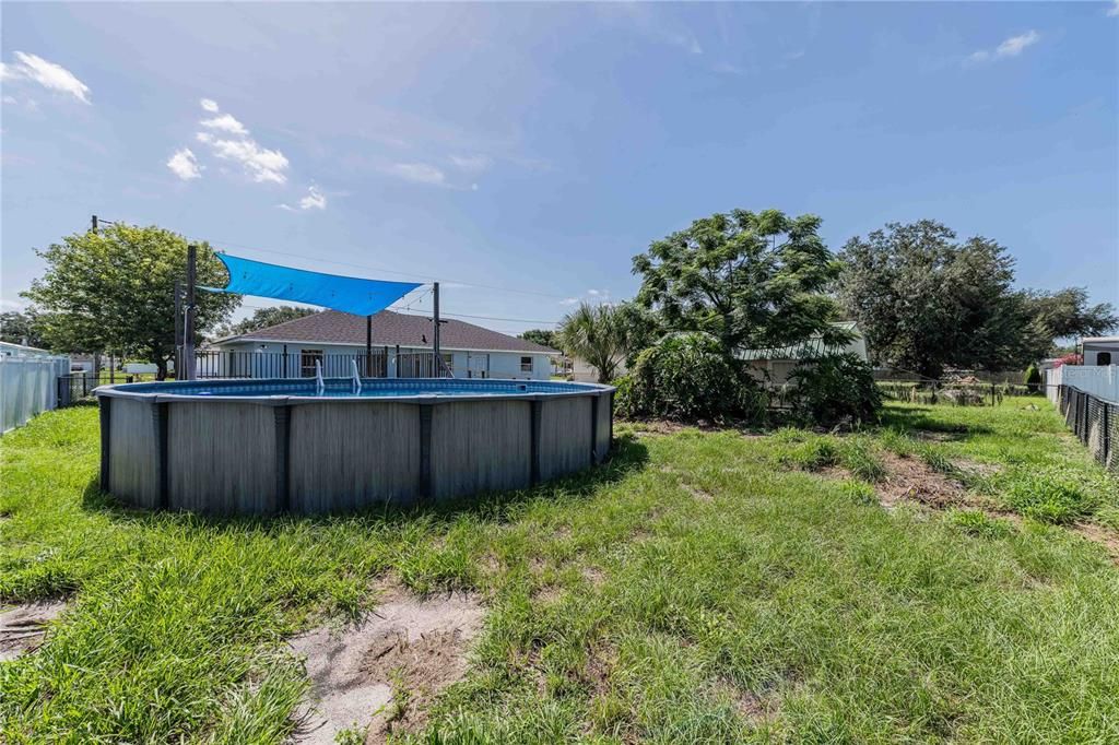 For Sale: $295,000 (4 beds, 2 baths, 1348 Square Feet)