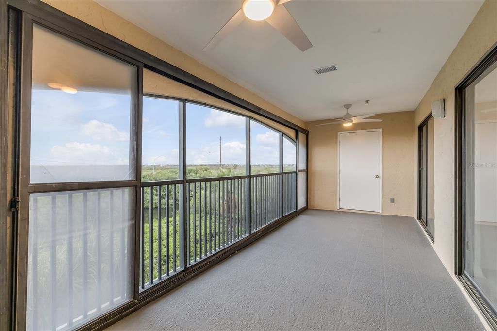 En Venta: $389,900 (2 camas, 2 baños, 1128 Pies cuadrados)