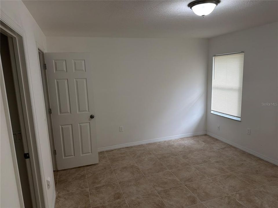 En Venta: $237,700 (3 camas, 2 baños, 1307 Pies cuadrados)