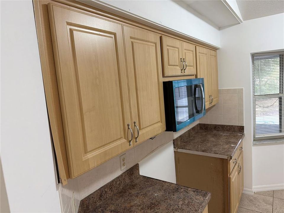En Venta: $237,700 (3 camas, 2 baños, 1307 Pies cuadrados)