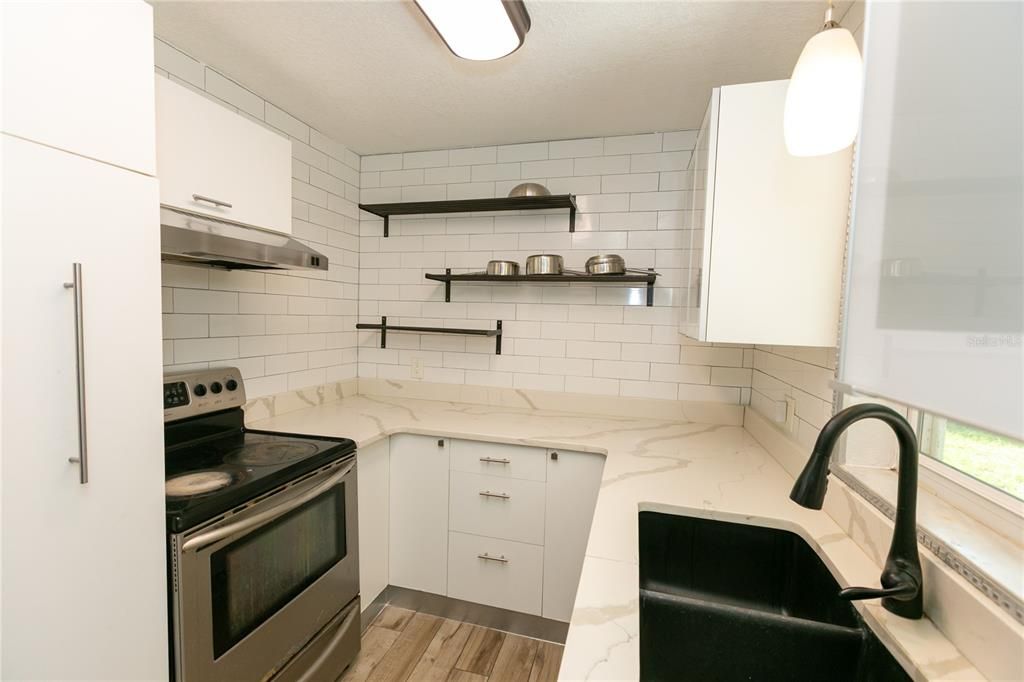 En Venta: $339,000 (3 camas, 2 baños, 1149 Pies cuadrados)