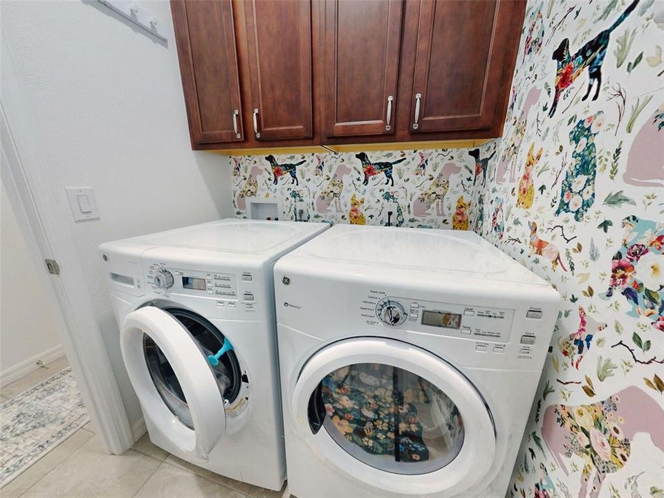 На продажу: $285,900 (2 спален, 2 ванн, 1469 Квадратных фут)