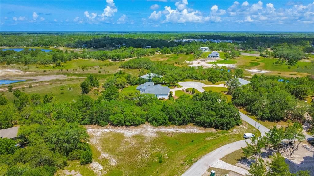 На продажу: $69,900 (0.85 acres)