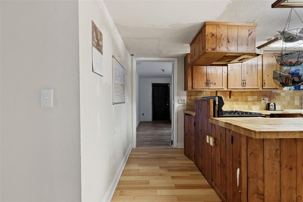 For Sale: $420,000 (4 beds, 2 baths, 2726 Square Feet)
