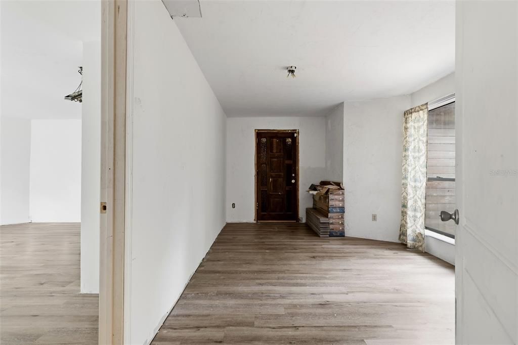 For Sale: $420,000 (4 beds, 2 baths, 2726 Square Feet)