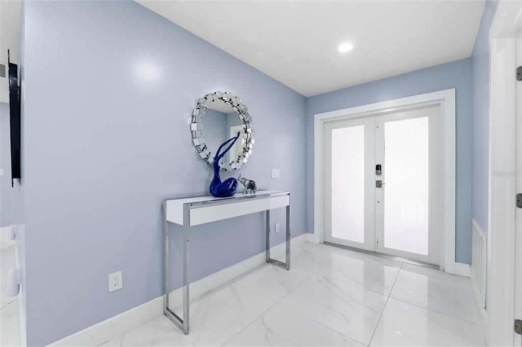 For Sale: $850,000 (5 beds, 3 baths, 1936 Square Feet)