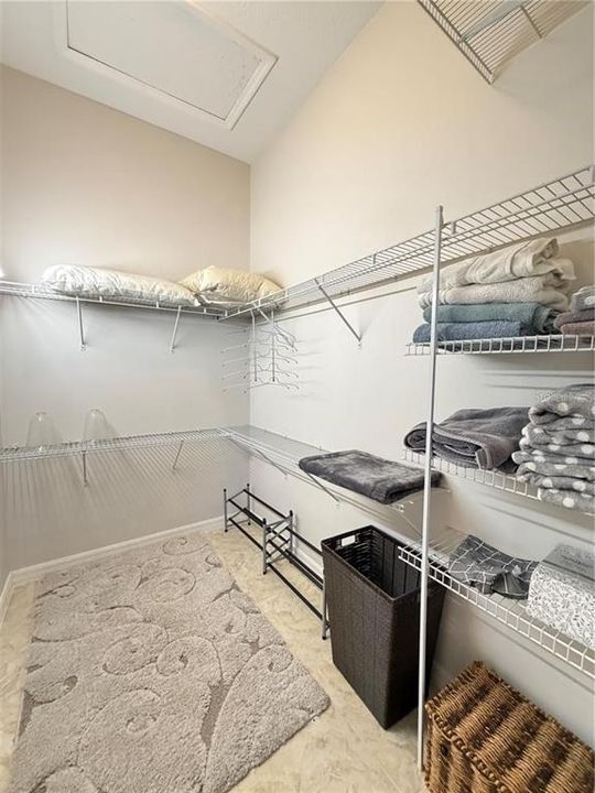 В аренду: $2,300 (3 спален, 2 ванн, 1398 Квадратных фут)