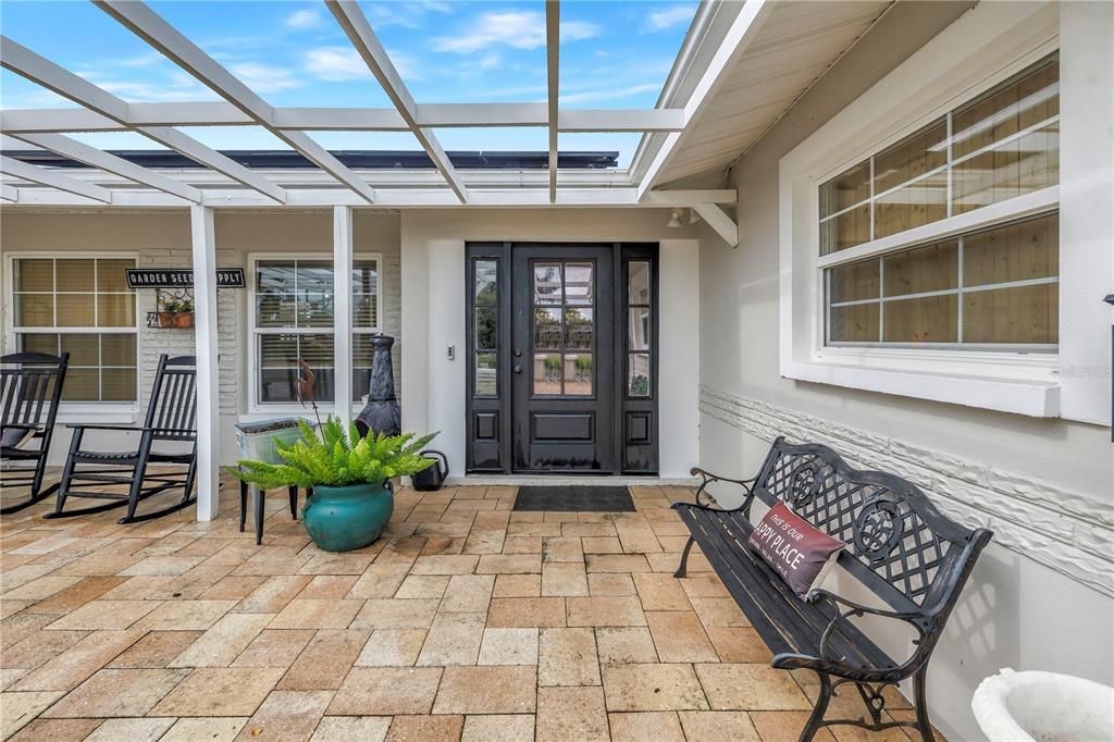 Active With Contract: $479,900 (3 beds, 1 baths, 1307 Square Feet)