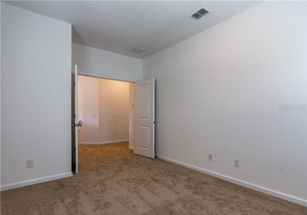 For Rent: $3,450 (4 beds, 3 baths, 2697 Square Feet)