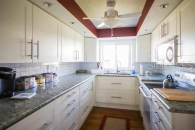 На продажу: $99,000 (1 спален, 1 ванн, 715 Квадратных фут)