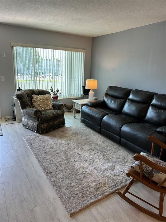 En Venta: $149,000 (2 camas, 2 baños, 1100 Pies cuadrados)