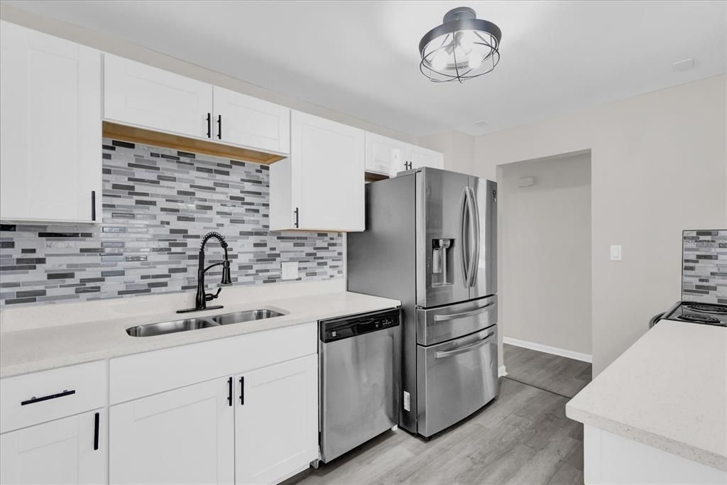 En Venta: $345,000 (0 camas, 0 baños, 1840 Pies cuadrados)