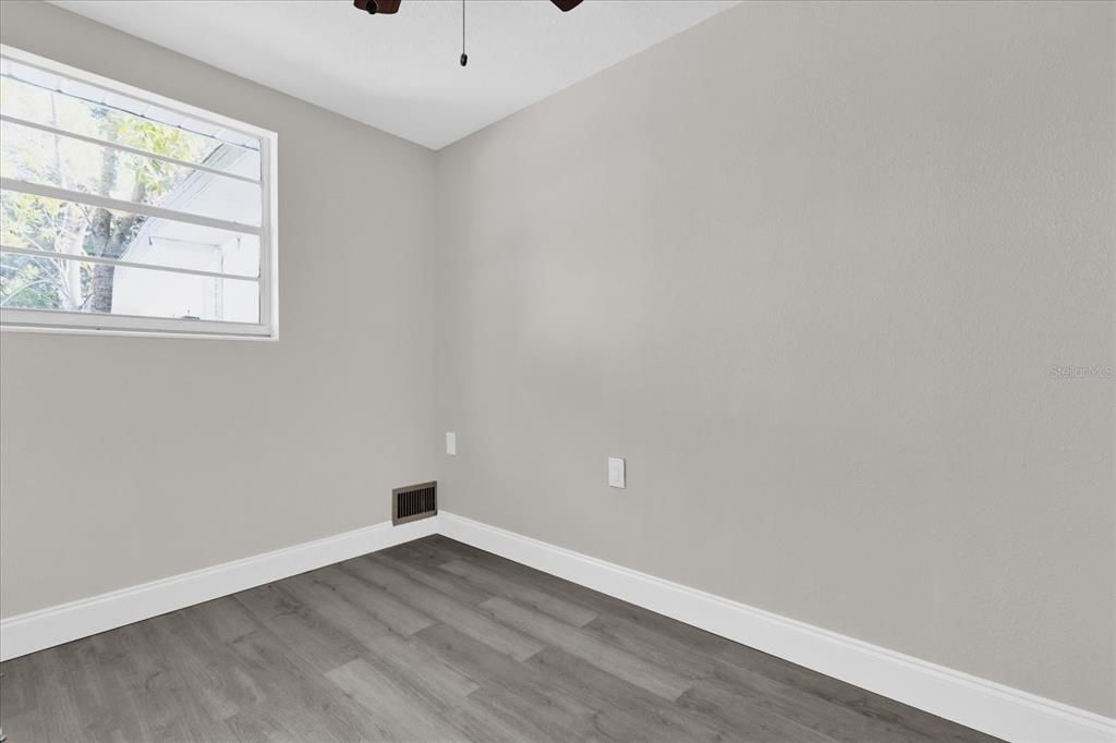 En Venta: $345,000 (0 camas, 0 baños, 1840 Pies cuadrados)