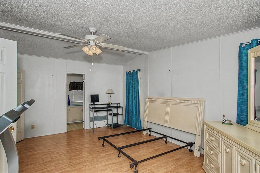 En Venta: $109,000 (2 camas, 2 baños, 1332 Pies cuadrados)