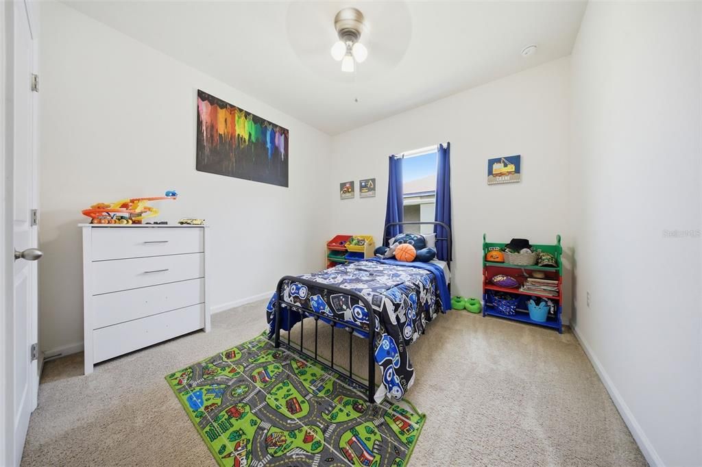 : $340,000 (4 спален, 2 ванн, 1806 Квадратных фут)