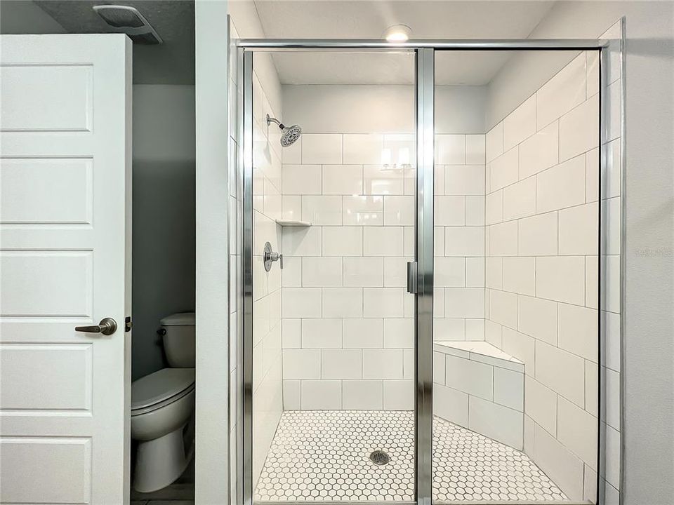 В аренду: $2,600 (3 спален, 2 ванн, 1716 Квадратных фут)