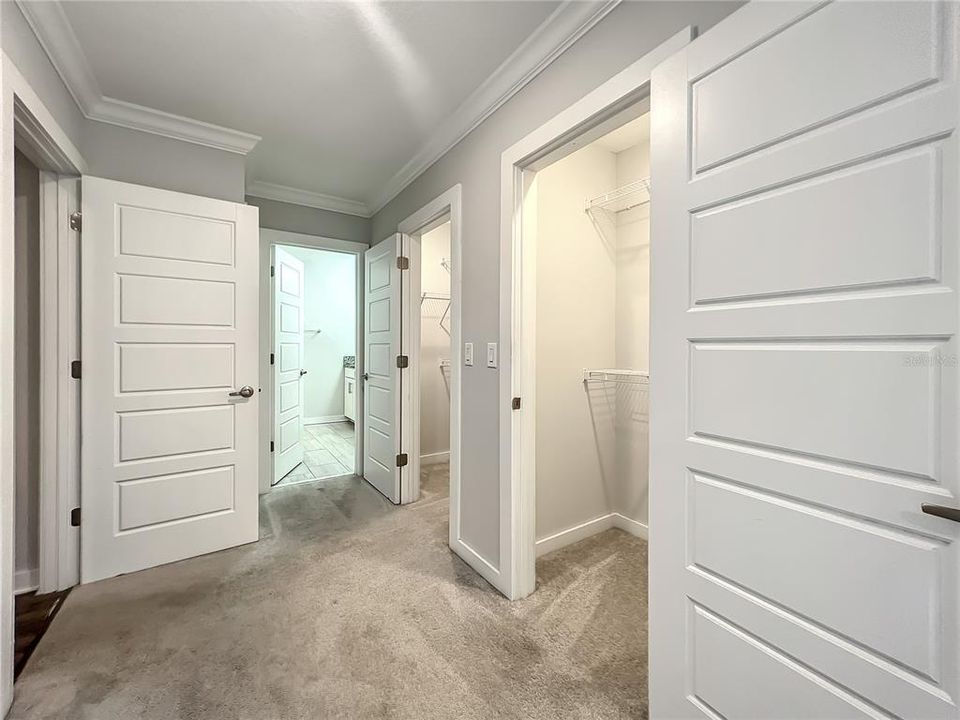 В аренду: $2,600 (3 спален, 2 ванн, 1716 Квадратных фут)