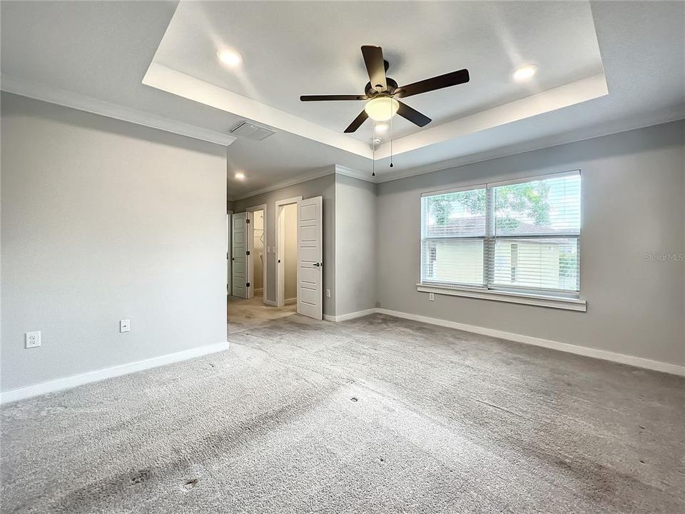 В аренду: $2,600 (3 спален, 2 ванн, 1716 Квадратных фут)