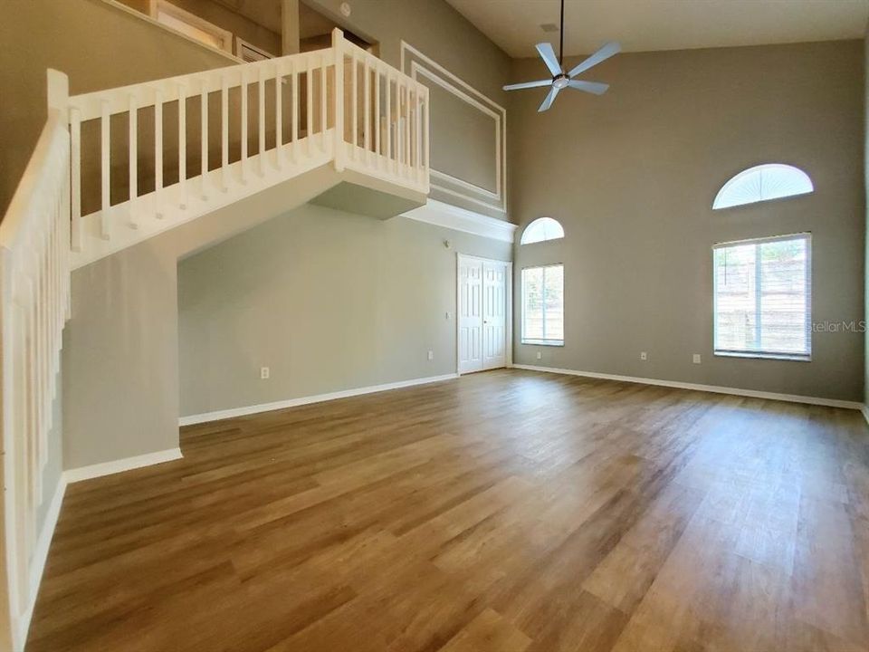 For Rent: $2,300 (4 beds, 2 baths, 1820 Square Feet)