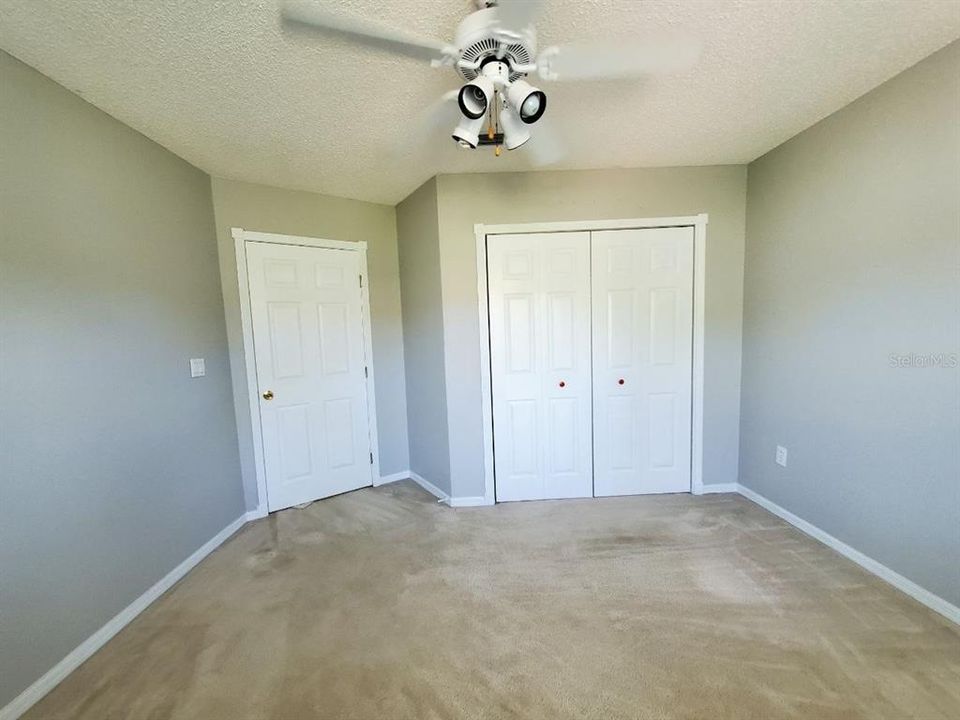 For Rent: $2,300 (4 beds, 2 baths, 1820 Square Feet)
