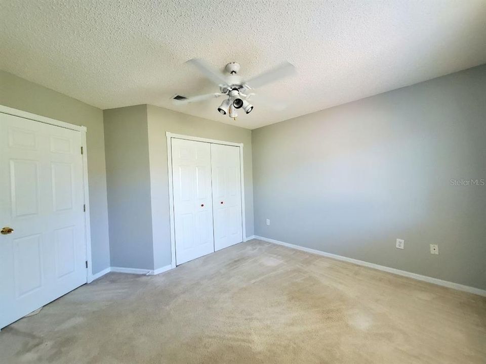 For Rent: $2,300 (4 beds, 2 baths, 1820 Square Feet)