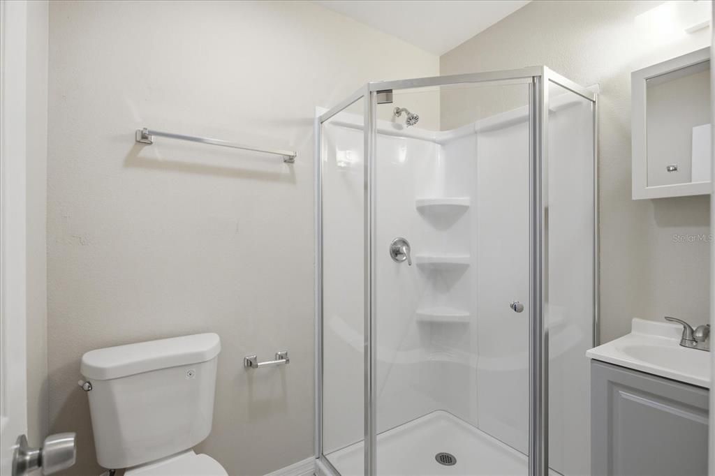 На продажу: $379,900 (3 спален, 2 ванн, 1170 Квадратных фут)