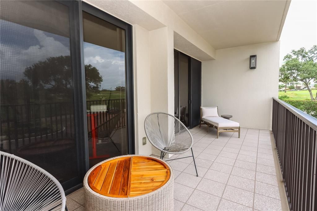 En Venta: $675,000 (2 camas, 2 baños, 1403 Pies cuadrados)