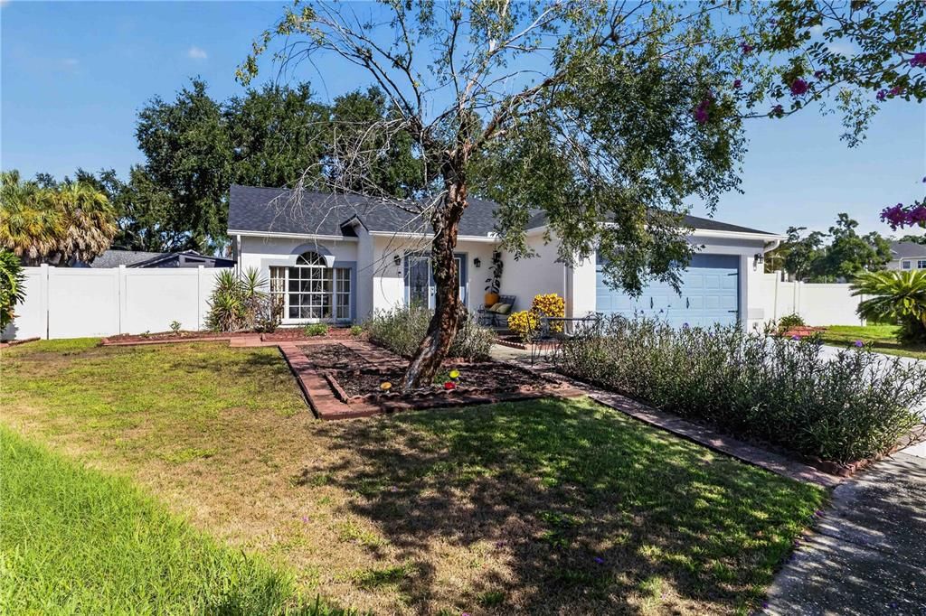 En Venta: $425,000 (3 camas, 2 baños, 1525 Pies cuadrados)
