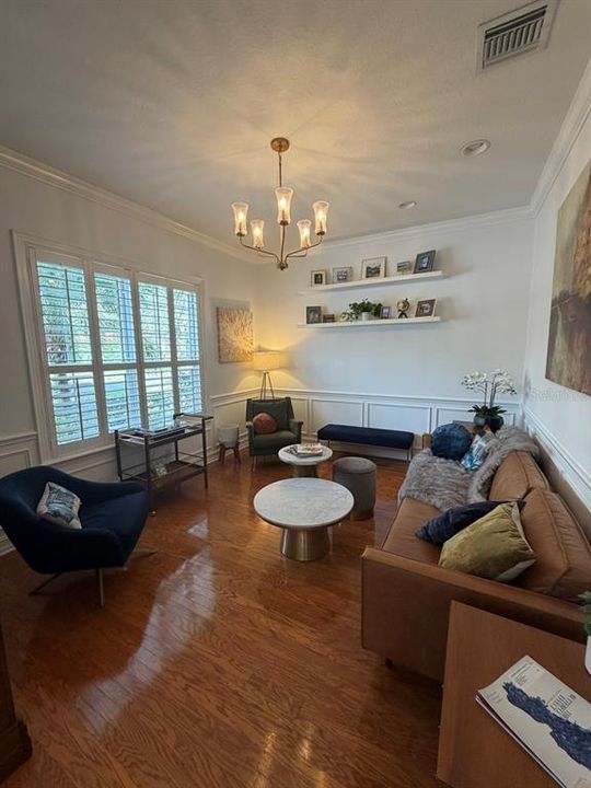 Activo con contrato: $1,690,000 (5 camas, 5 baños, 4446 Pies cuadrados)