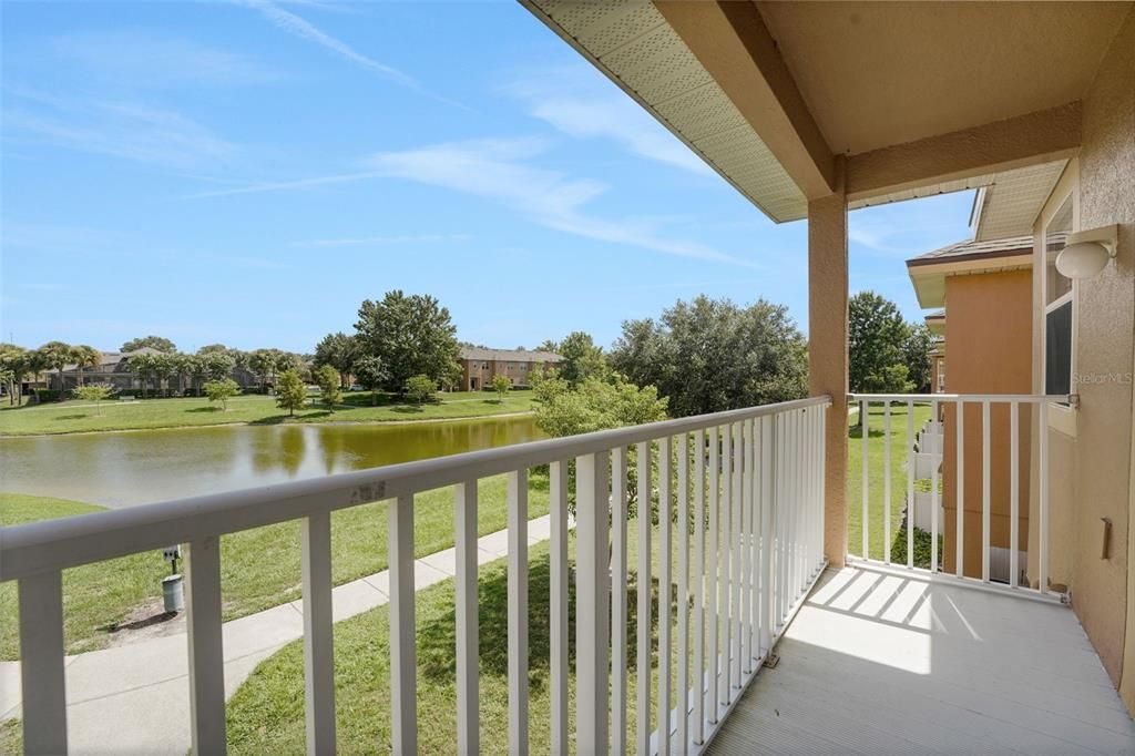 For Sale: $349,000 (3 beds, 2 baths, 1409 Square Feet)