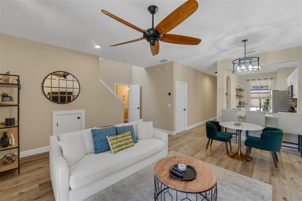 For Sale: $349,000 (3 beds, 2 baths, 1409 Square Feet)