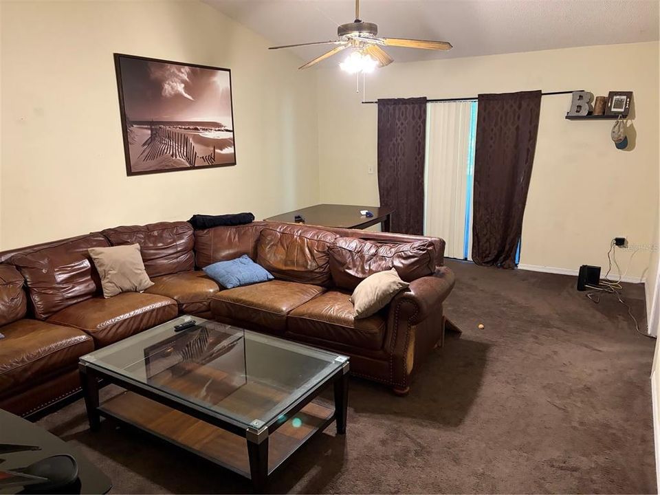 For Sale: $549,000 (4 beds, 0 baths, 1964 Square Feet)