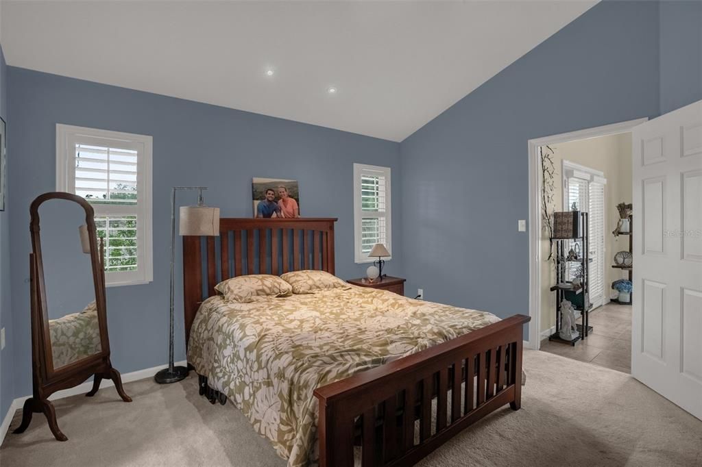 Activo con contrato: $405,000 (3 camas, 2 baños, 1545 Pies cuadrados)