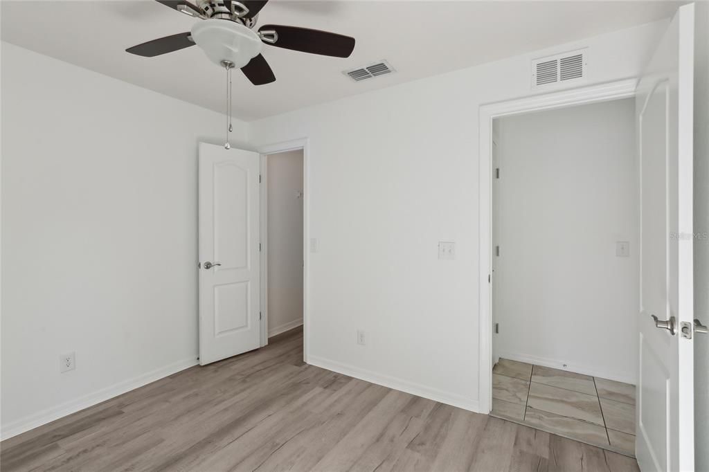 В аренду: $1,895 (3 спален, 2 ванн, 1538 Квадратных фут)