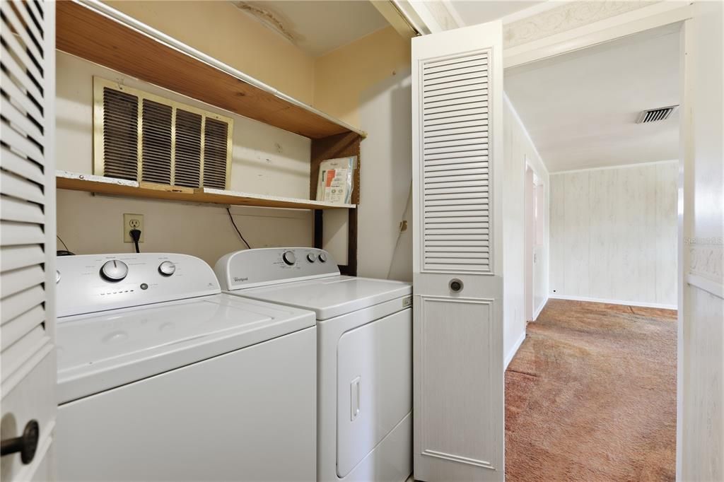 На продажу: $229,900 (3 спален, 1 ванн, 1044 Квадратных фут)
