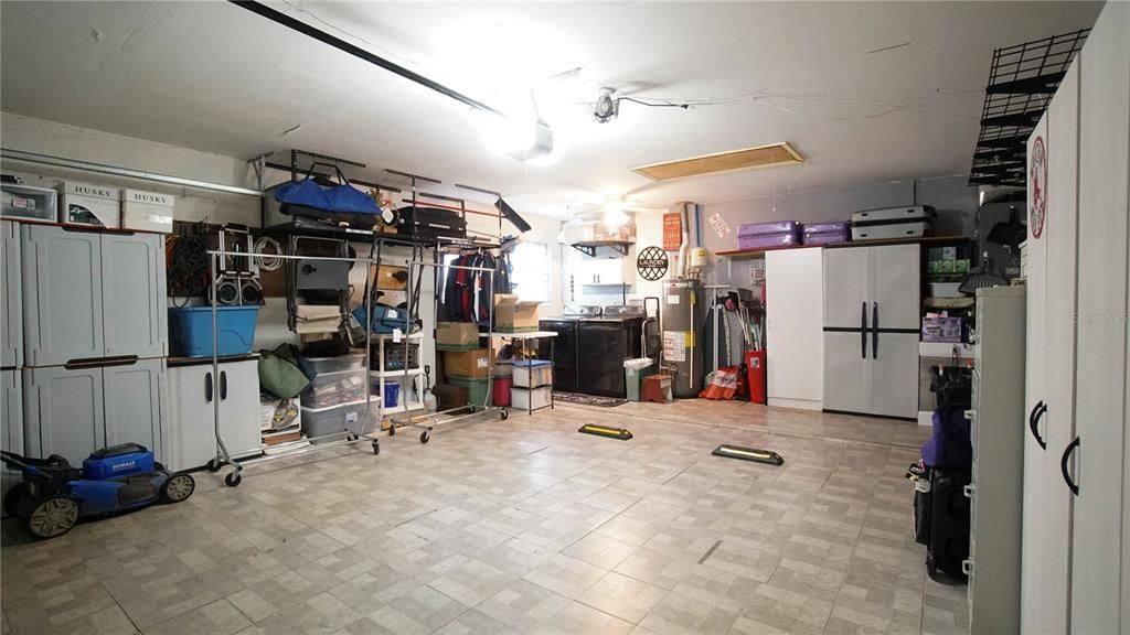 На продажу: $350,000 (3 спален, 2 ванн, 1300 Квадратных фут)