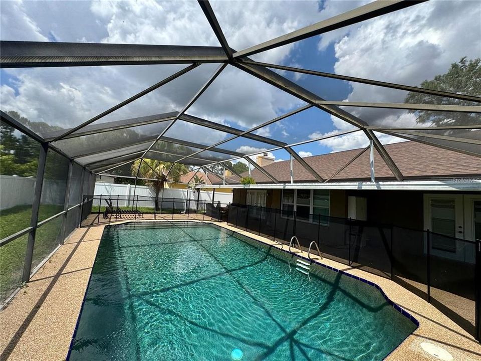 En Renta: $3,800 (3 camas, 2 baños, 1806 Pies cuadrados)