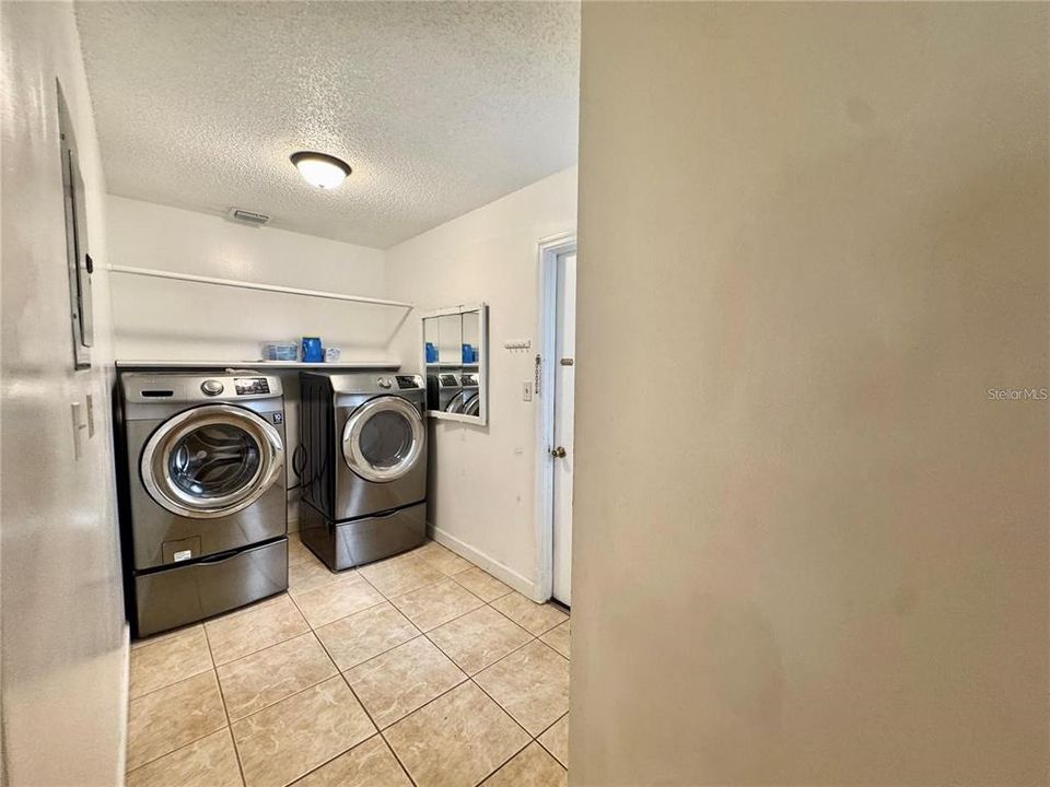 En Renta: $3,800 (3 camas, 2 baños, 1806 Pies cuadrados)
